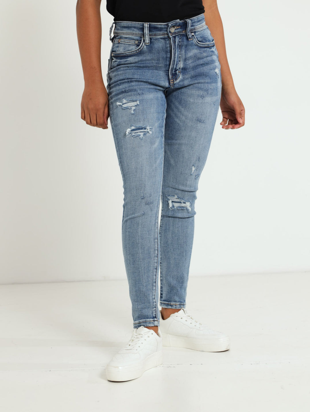 Ladies Eva Ripped Curvy Skinny Denim Jean Medium Wash – Edgars