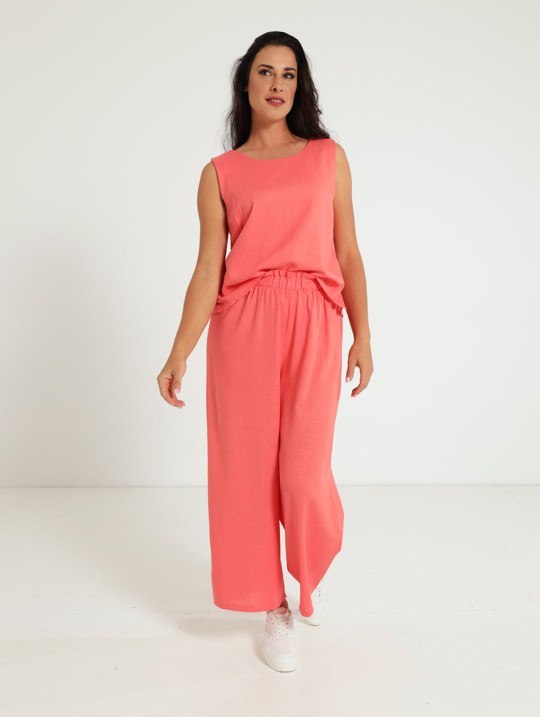 Pull-On Linen Capri Pants - Coral