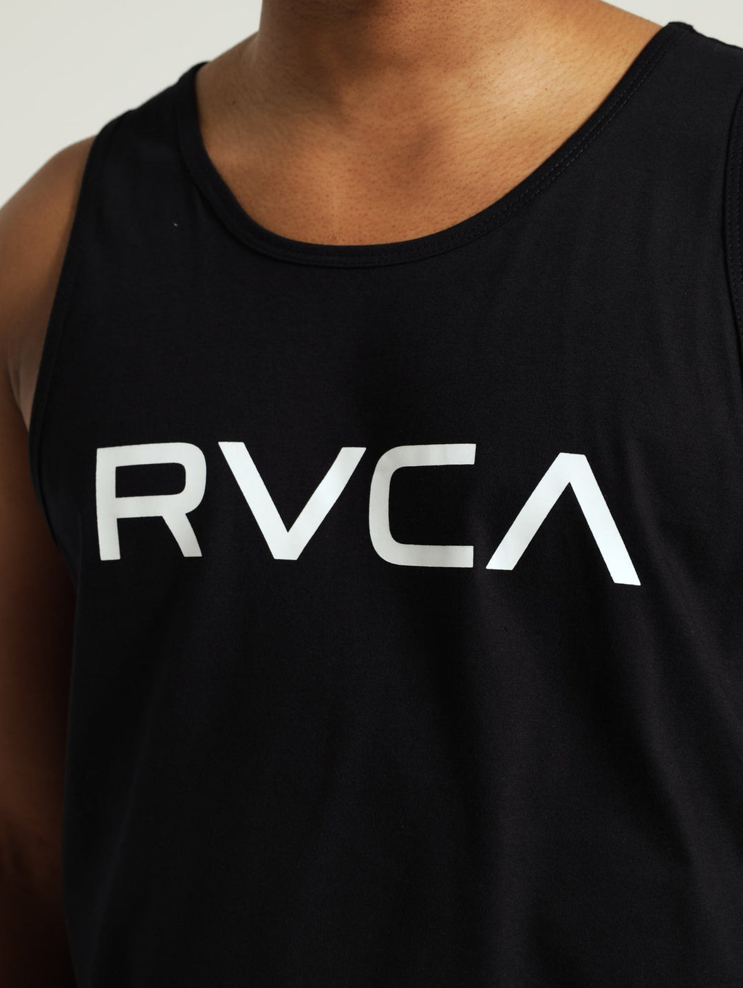 Big Chest Print Tank Top - Black