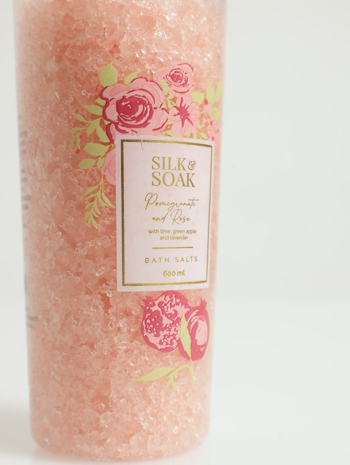 Pomegranate & Rose Bath Salts 600ml