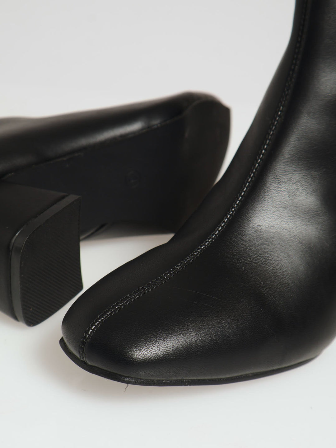 Plain Square Toe Low Shaped Heel Boot - Black