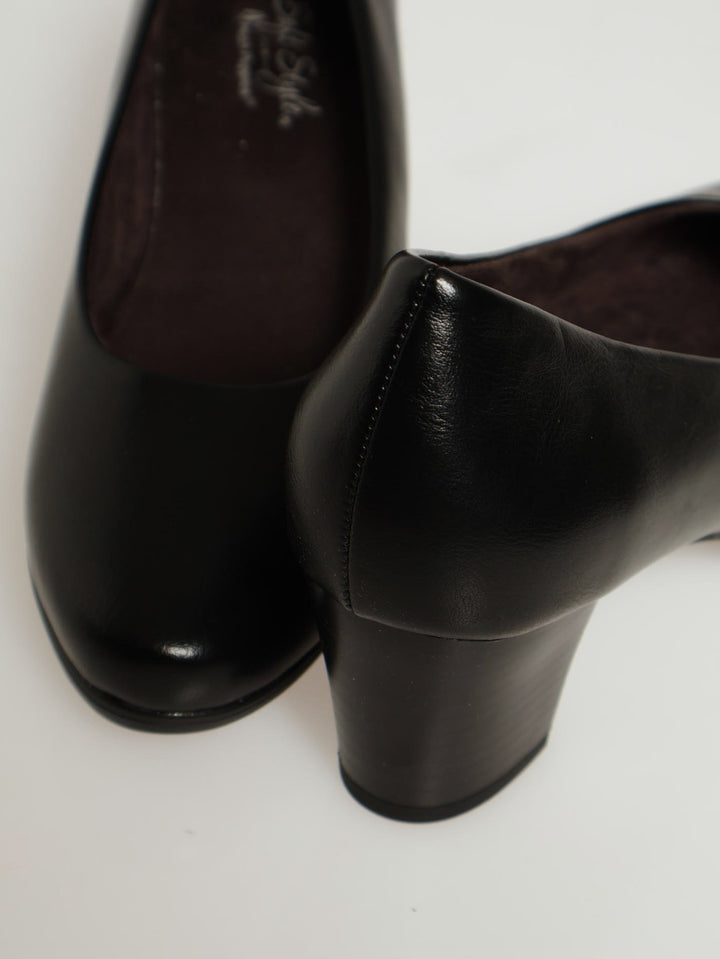 Soft Makana Block Court Heel - Black