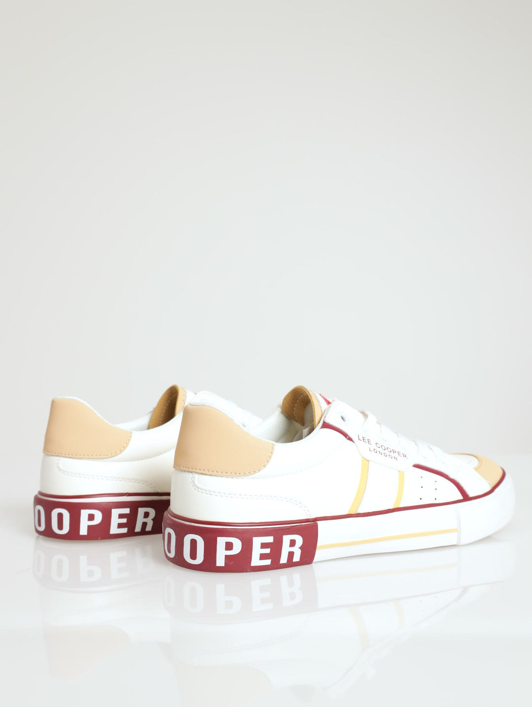 Valentine Low Cut Lace-Up Sneaker - Off White