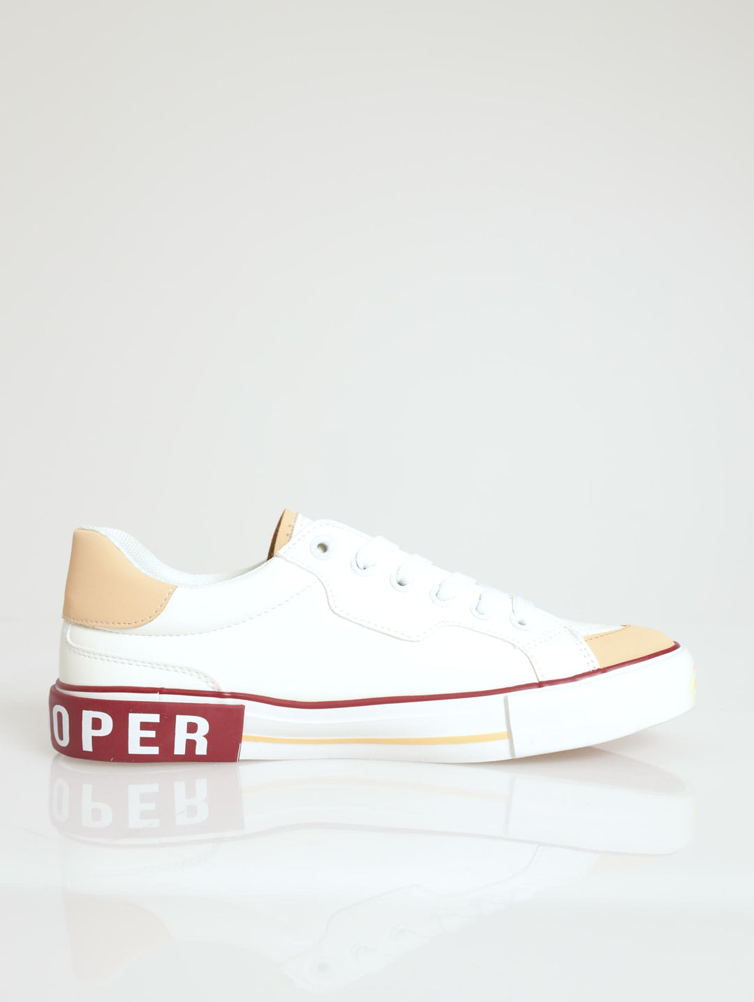 Valentine Low Cut Lace-Up Sneaker - Off White