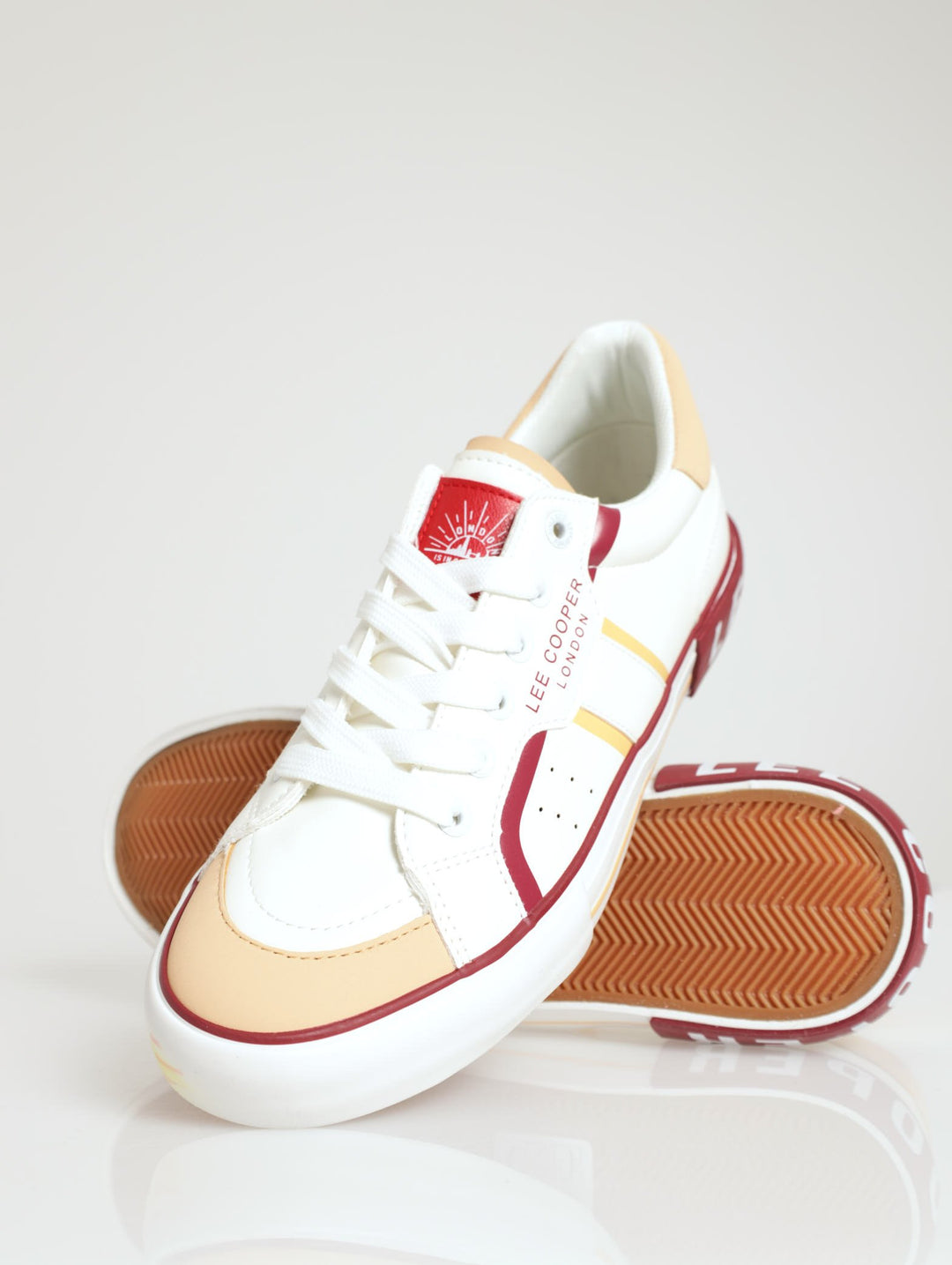 Valentine Low Cut Lace-Up Sneaker - Off White