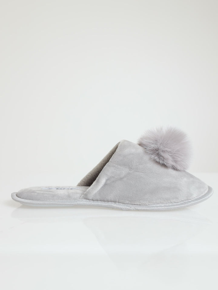Closed Toe Slipper With Pom Pom - Grey
