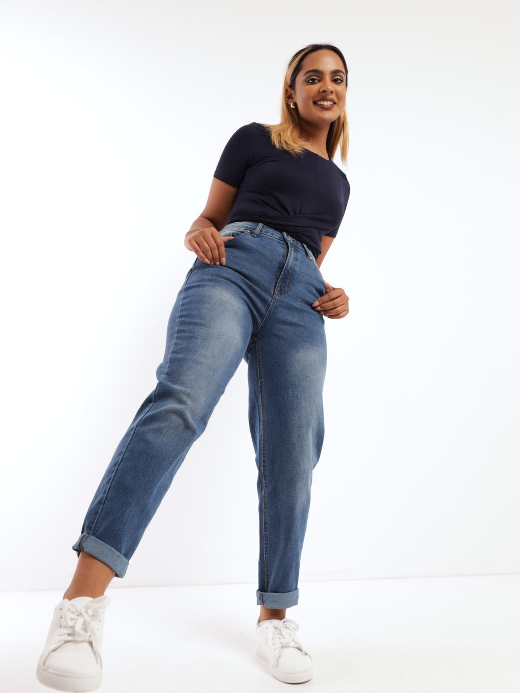 Ladies Stonewash Stretch Denim Mom Jean