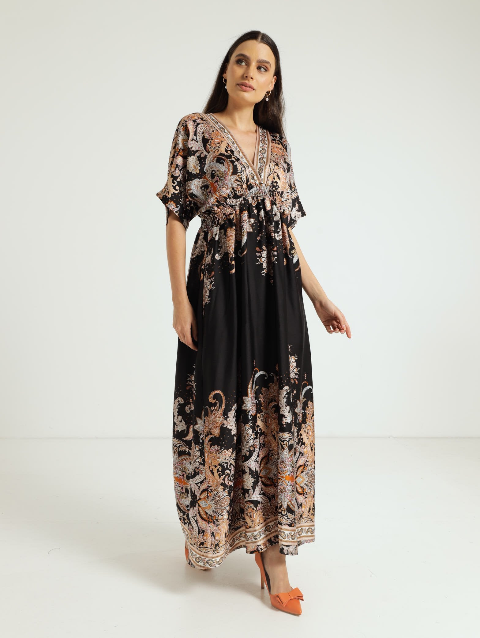 V-Neck Kaftan Maxi Dress With Shirred Waist - Black – Edgars