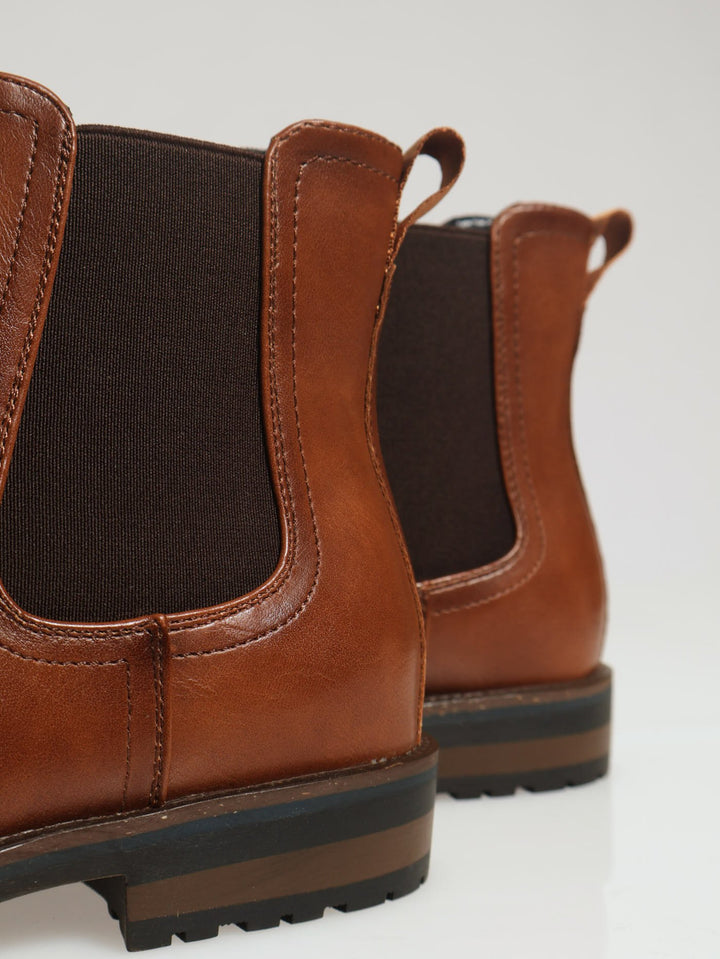 Irvin Elastic Gusset Chelsea Boot - Brown