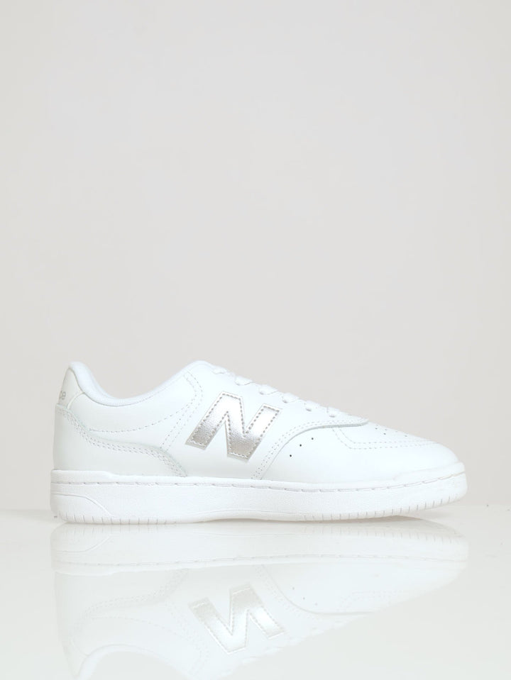 Classic Basic Lace Up Sneaker - White