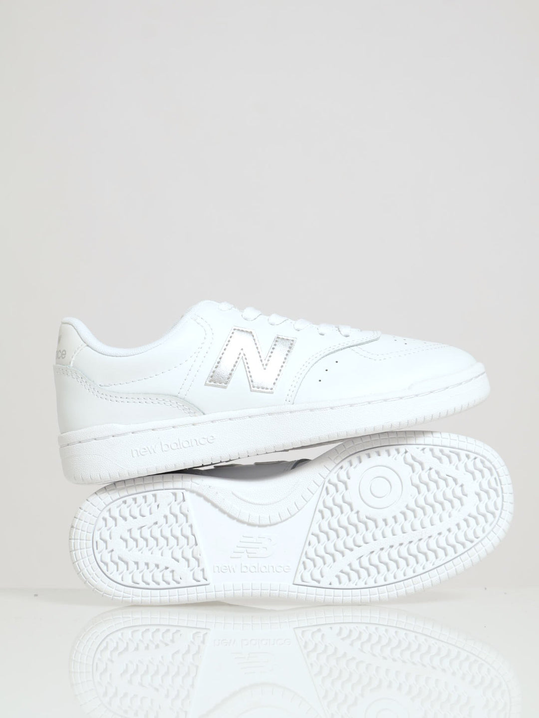 Classic Basic Lace Up Sneaker - White