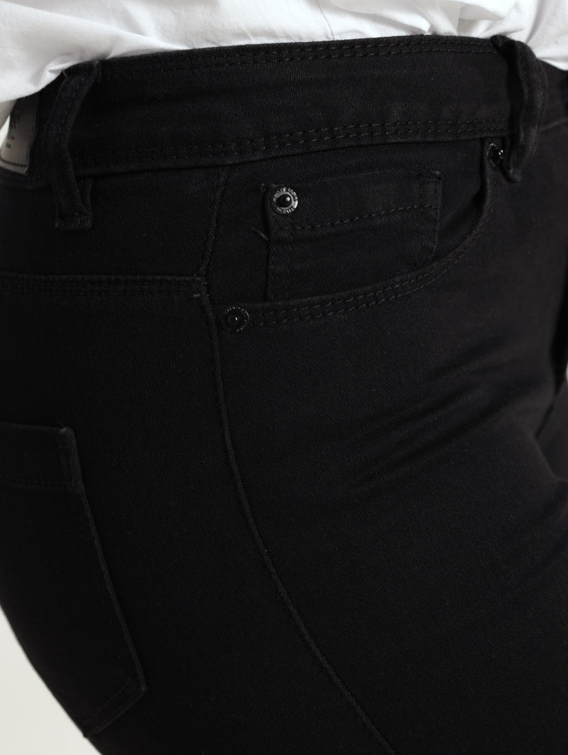 Push-Up Skinny Denim Jean - Black