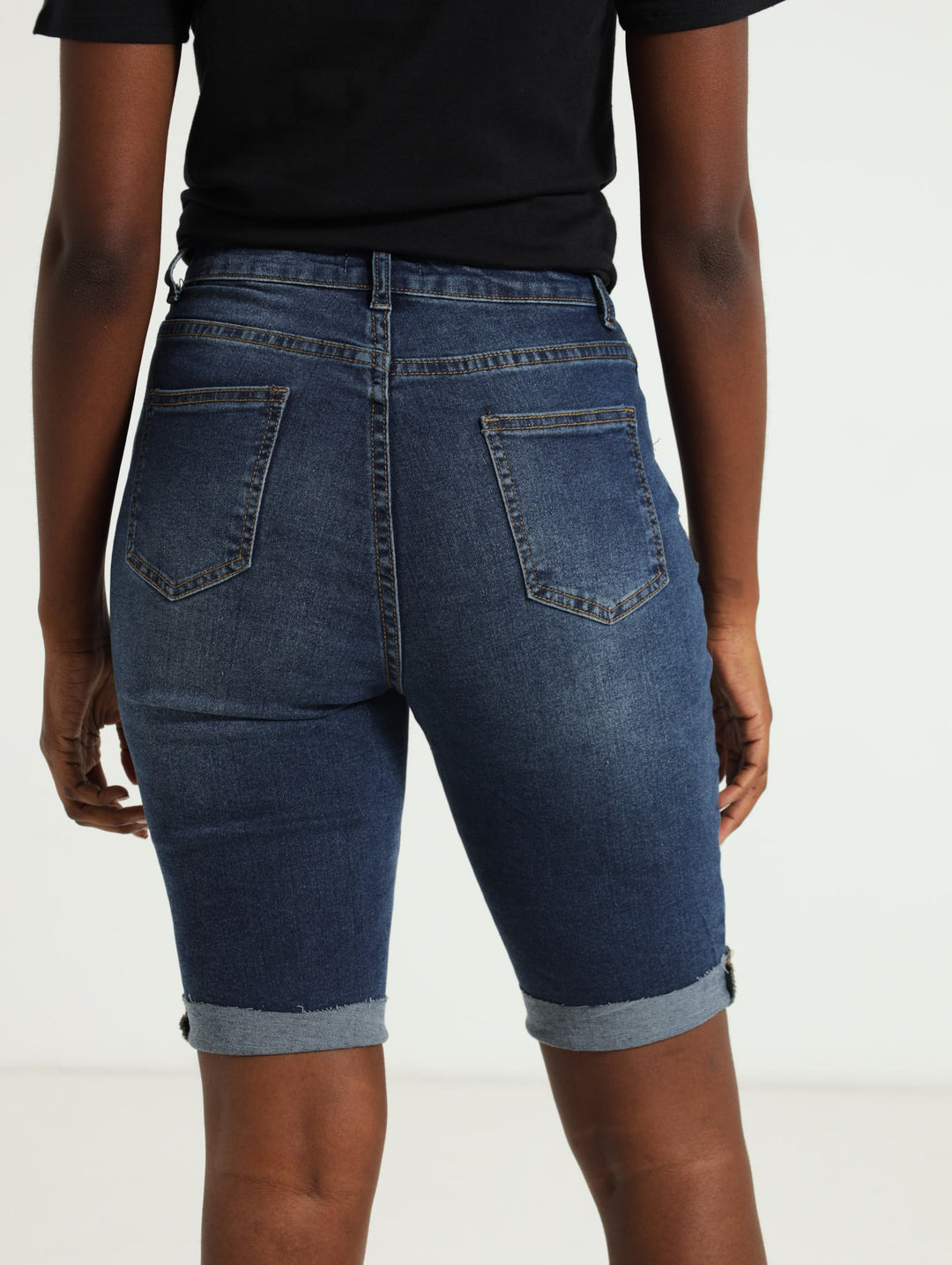 Curvy Fit Skinny Leg Bermuda Shorts - Dark Blue