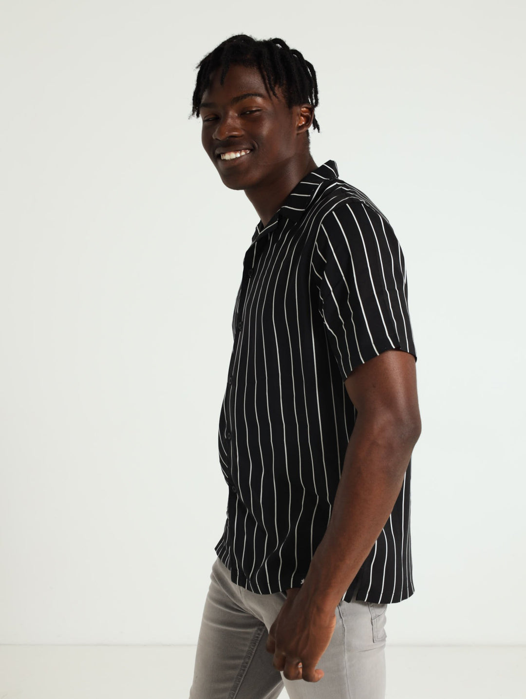 Thin Stripe Shirt - Black/White