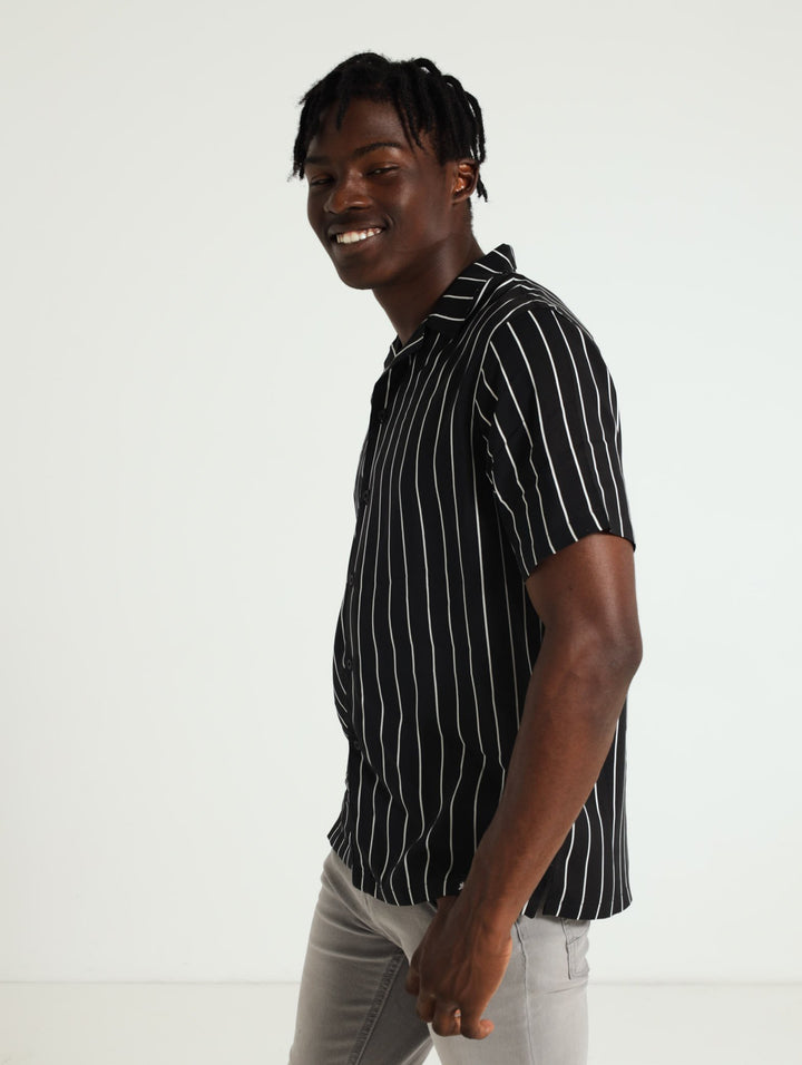 Thin Stripe Shirt - Black/White