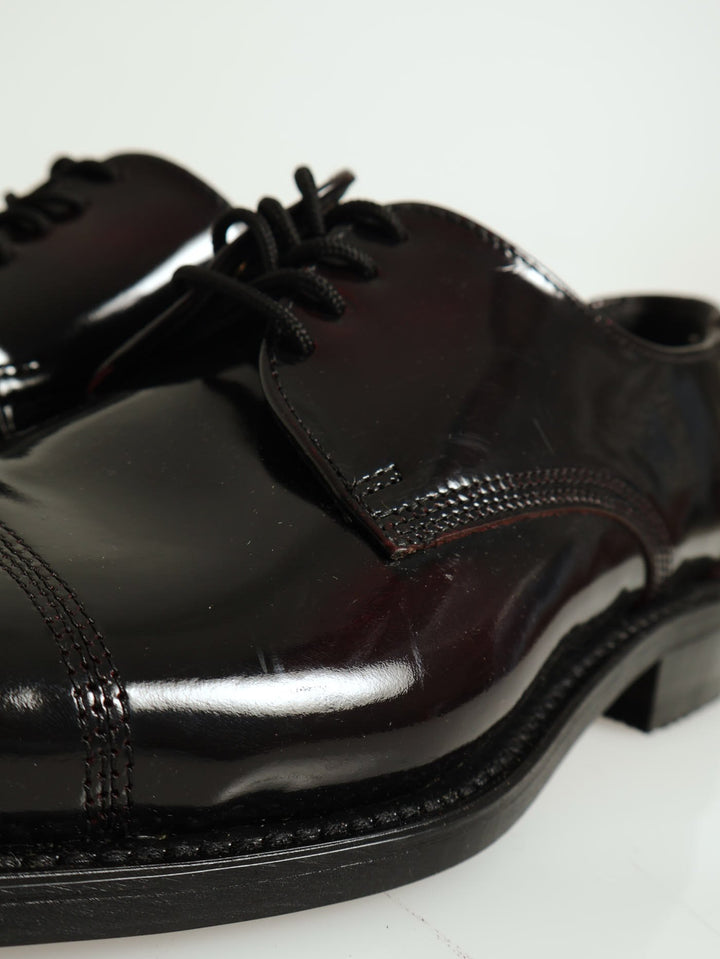 Lace-Up Formal Shoe With Toe Cap - Burgundy