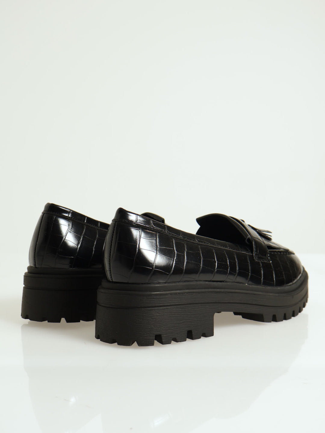Tassel Chunky Textured Moc Loafer - Black