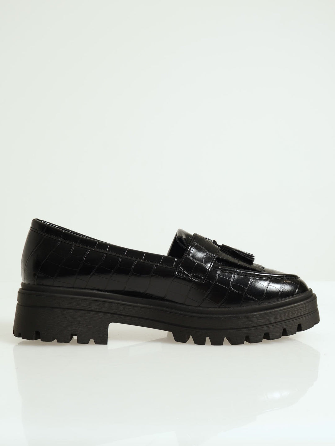 Tassel Chunky Textured Moc Loafer - Black