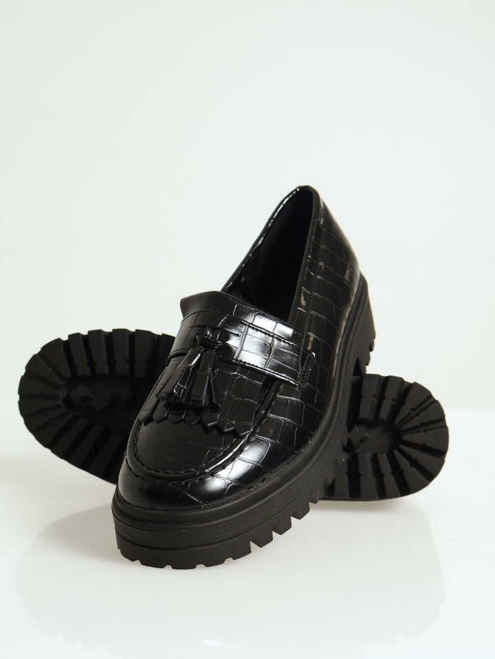 Tassel Chunky Textured Moc Loafer - Black