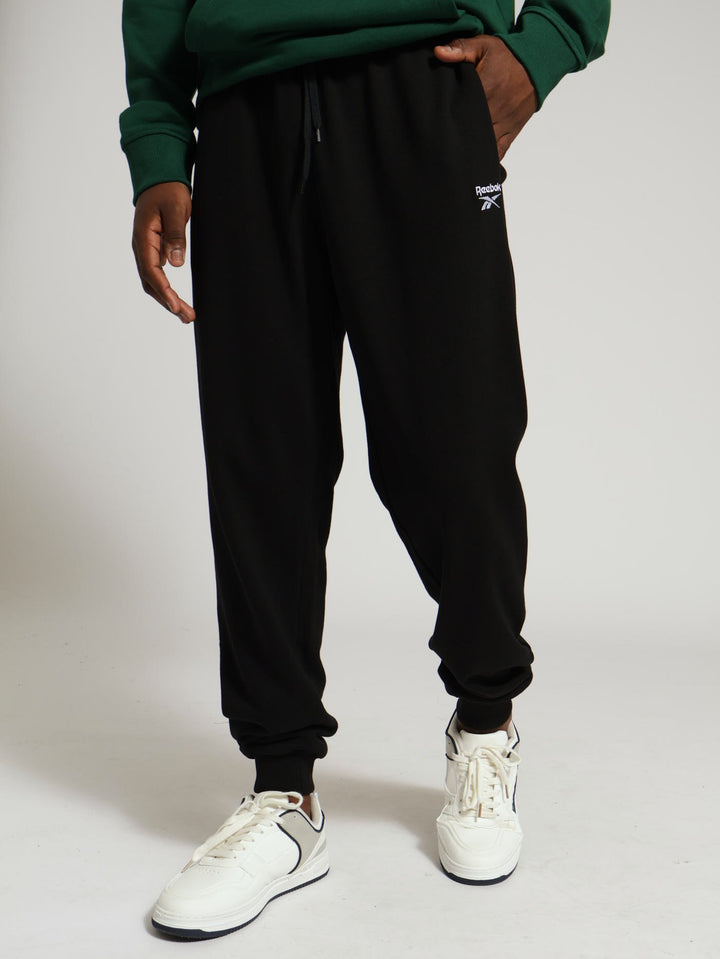 Identity Small Logo Fleece Jogger - Black