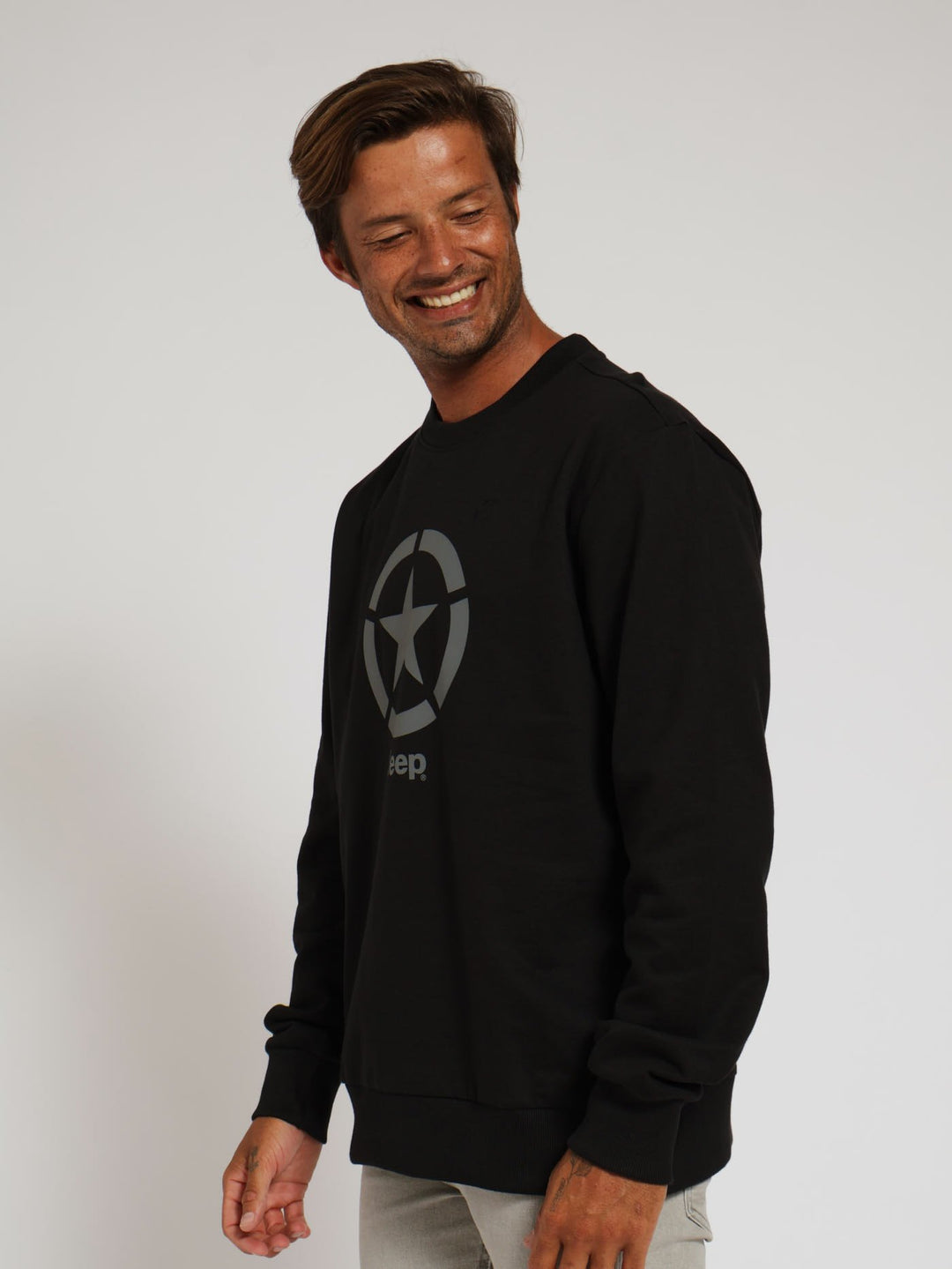 Star Crew Sweater - Black