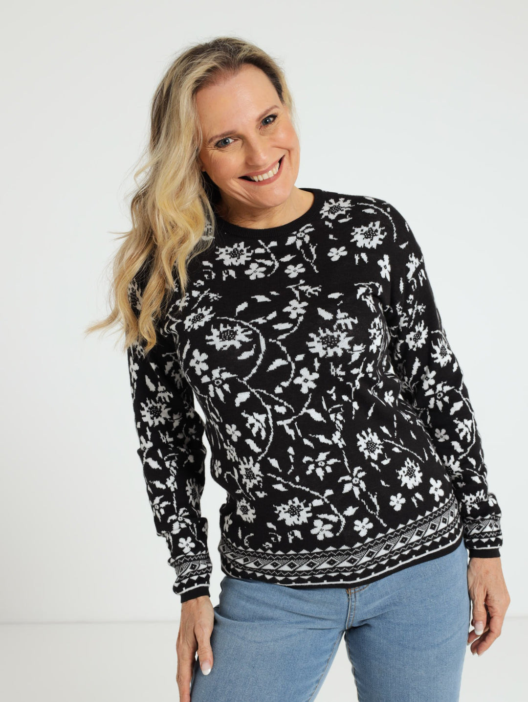 Floral Print Jacquard Knitwear - Black/White