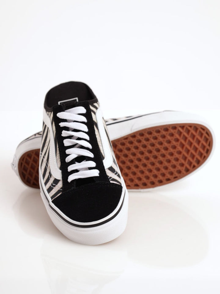 Ladies UA Style 36 Mule Sneaker - Black/White