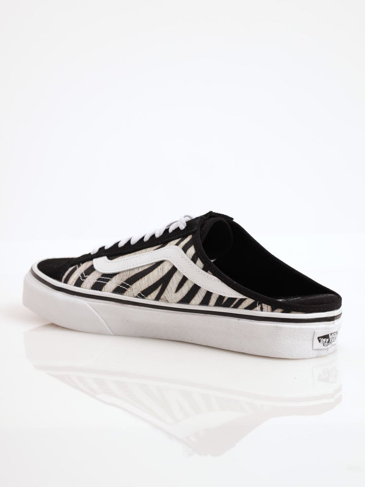 Ladies UA Style 36 Mule Sneaker - Black/White