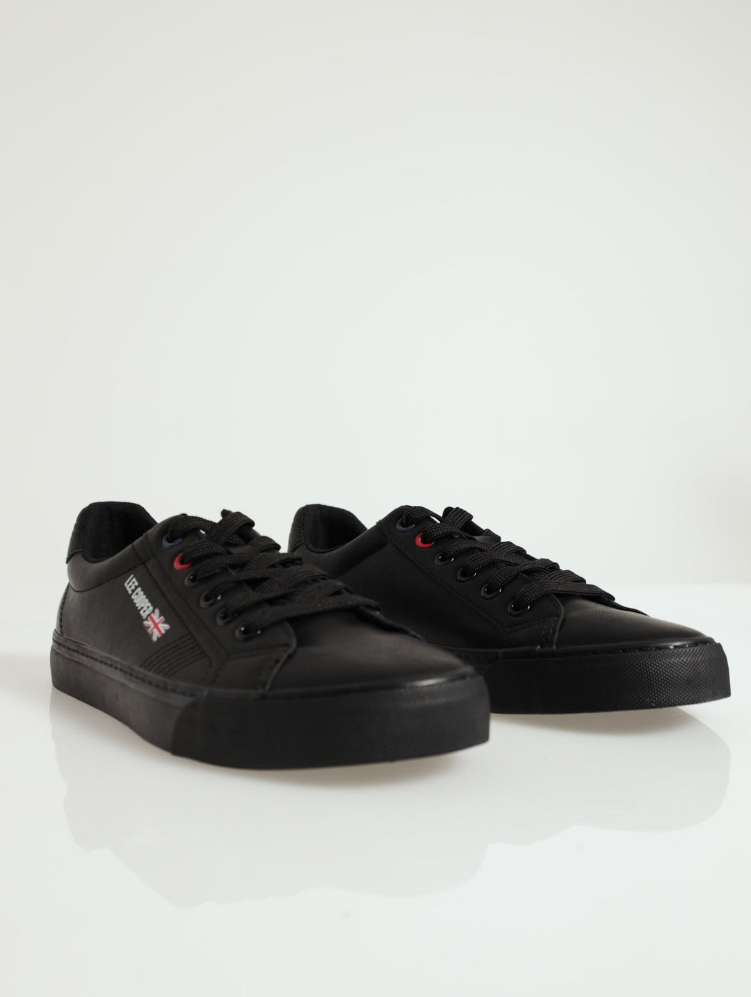 Casper Flag Logo Basic Sneaker - Black