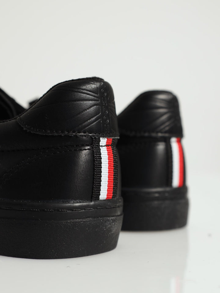 Casper Flag Logo Basic Sneaker - Black