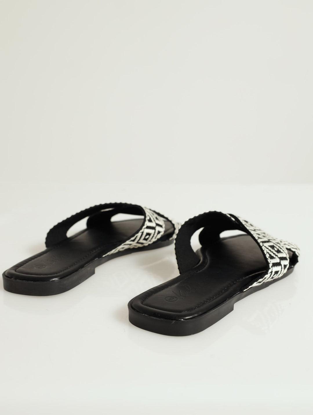Aztec Print Cross Strap Mule Sandal