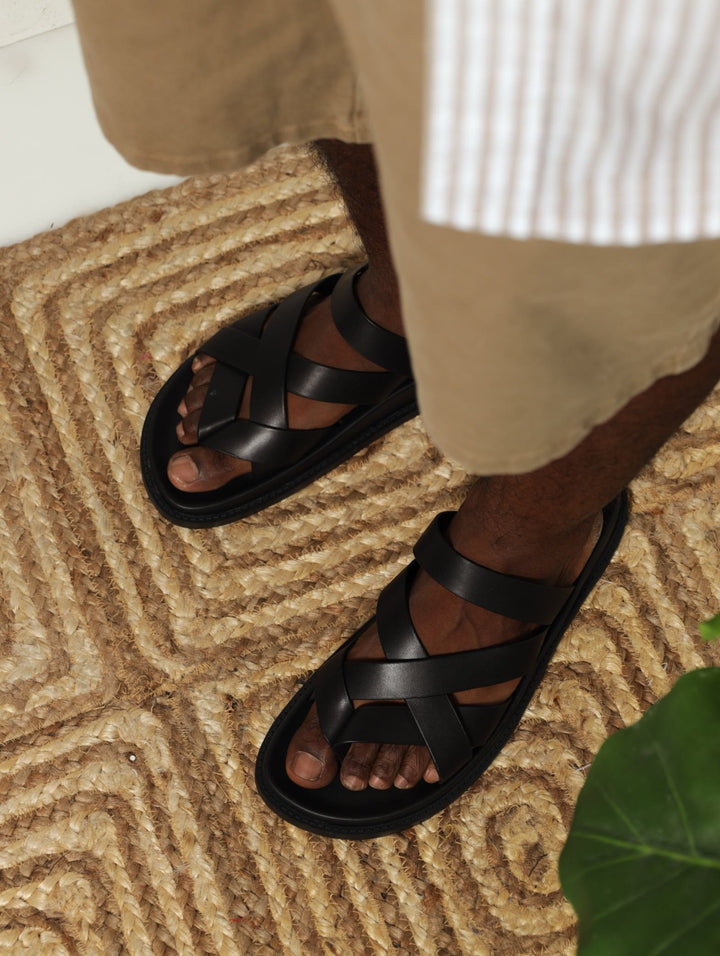 Leather Strappy Sandal - Black