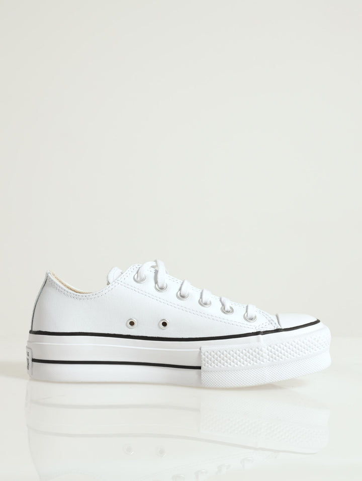 Chuck Taylor All Star Lo Leather Platform Sneaker - White