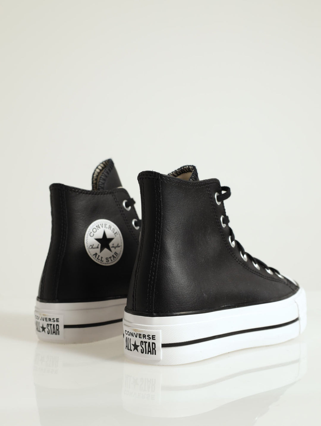Chuck Taylor All Star Hi Leather Platform Sneaker - Black