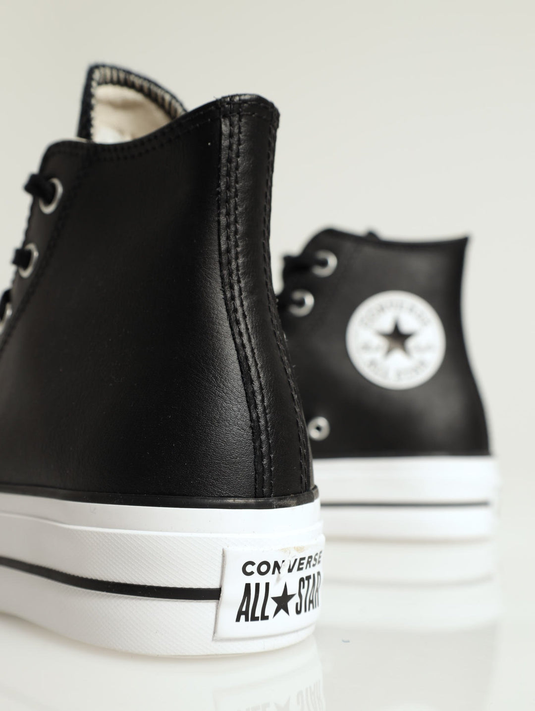 Chuck Taylor All Star Hi Leather Platform Sneaker - Black