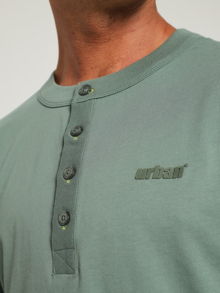 Core Long Sleeve Henley Tee - Forest Green