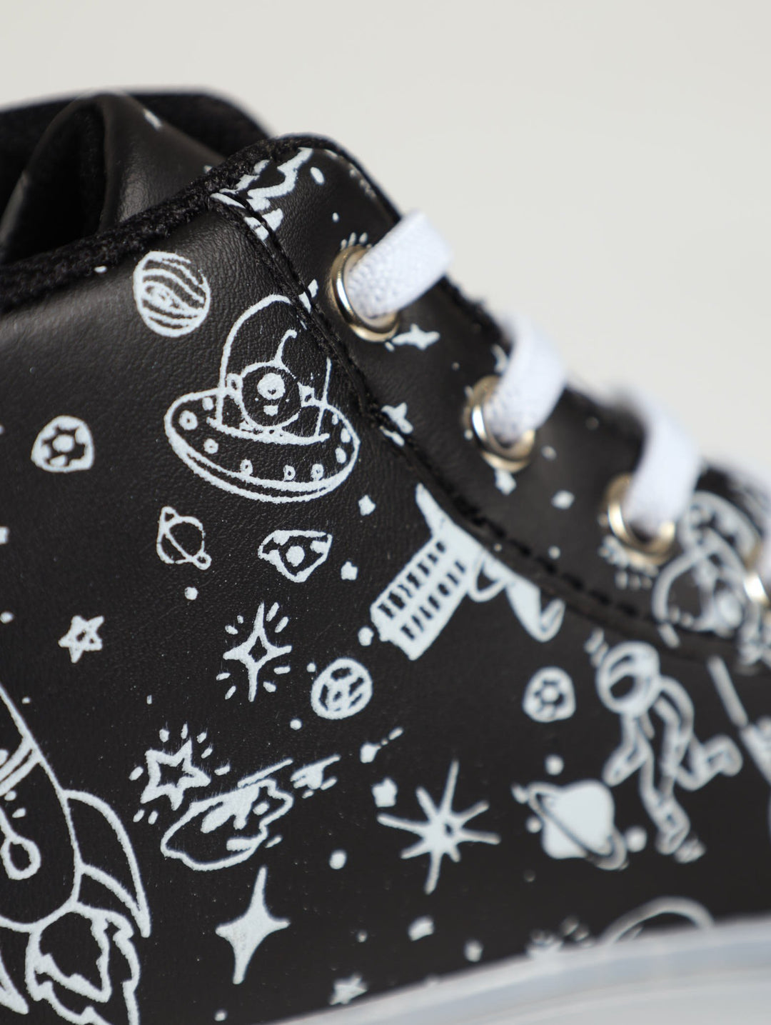 Pre-Boys Galaxy Light-Up Sneaker - Black