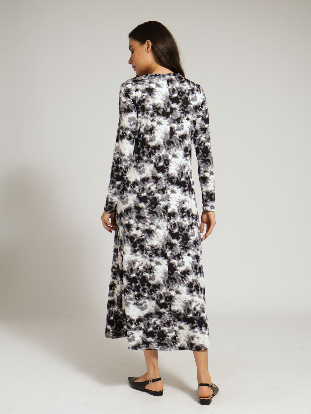 Long Sleeve Tie-Dye Aline Maxi Dress - Black/White