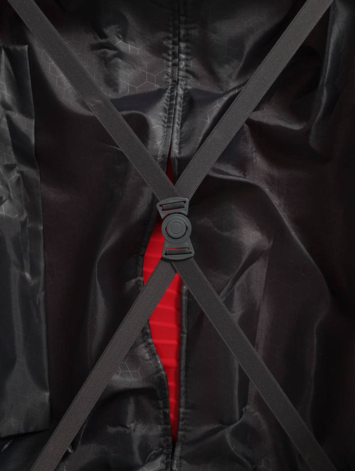 28'PC Montpellier Hard Case Luggage - Red