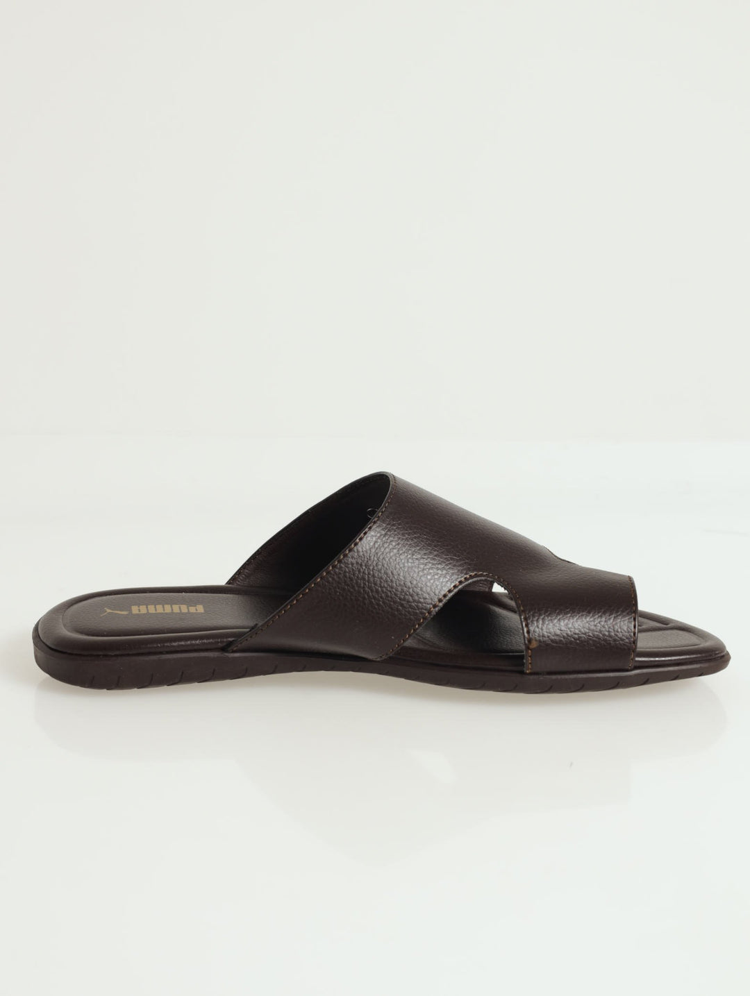 Streetcat Magnet Toe Post Thong Sandal - Brown