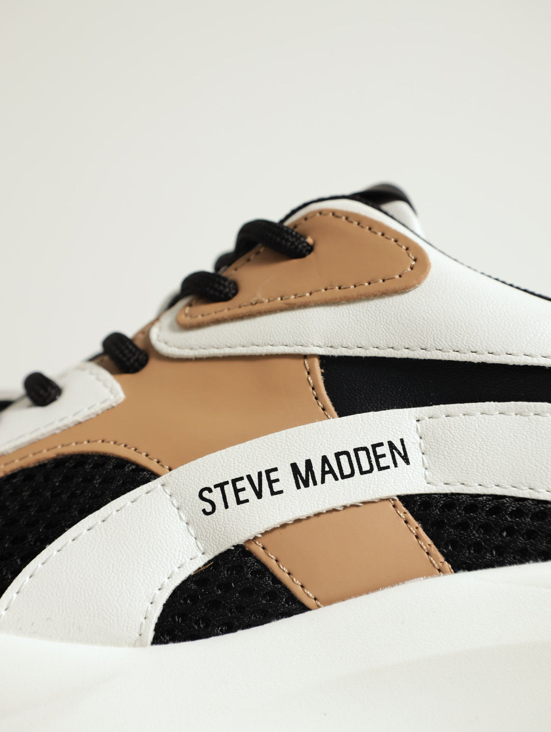 Belissimo Lace Up Sportie Sneaker - Black/Tan