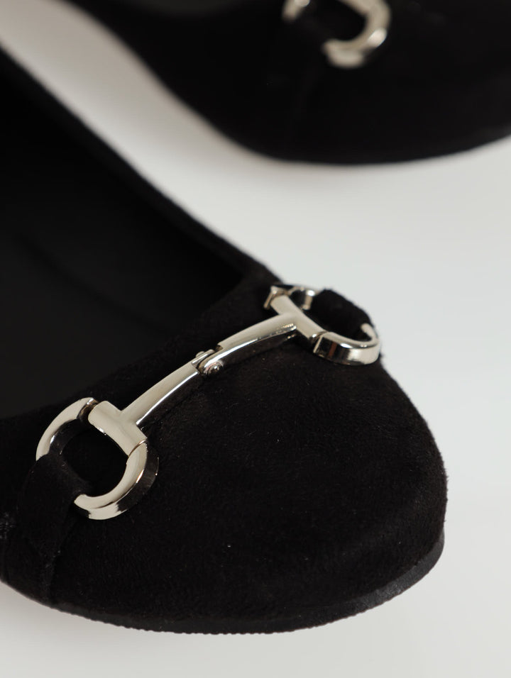 Ballet Pump With Metal Bar Trim - Black