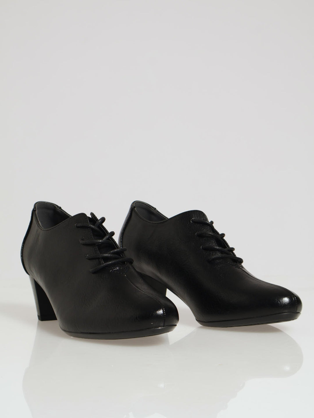 Soft Amrita Lace Up Court Heel - Black