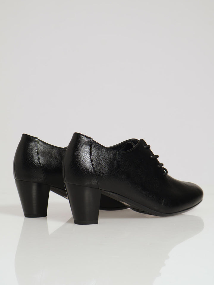 Soft Amrita Lace Up Court Heel - Black