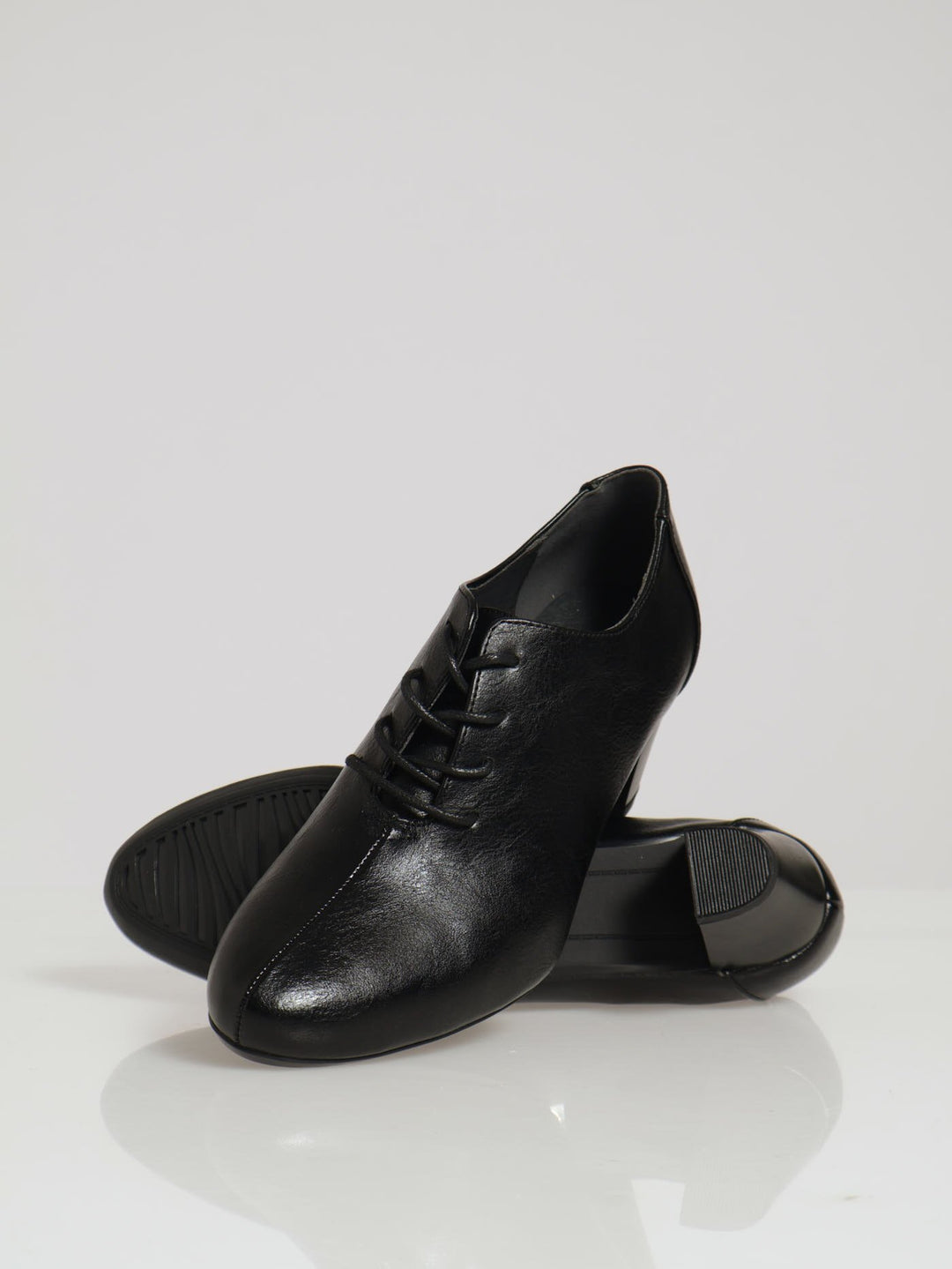 Soft Amrita Lace Up Court Heel - Black