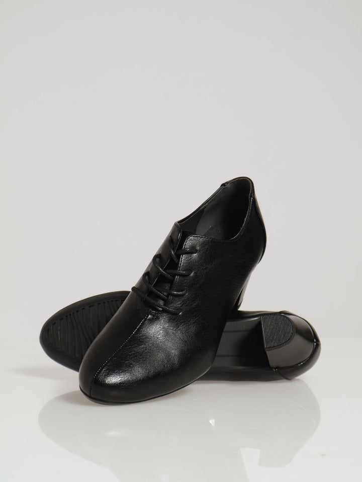 Soft Amrita Lace Up Court Heel - Black