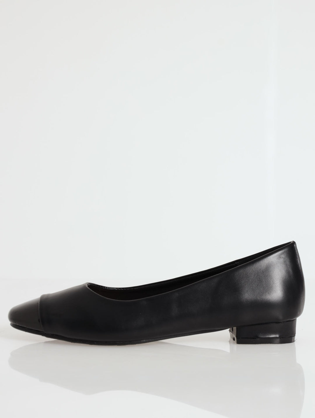 Low Heeled Pump - Black