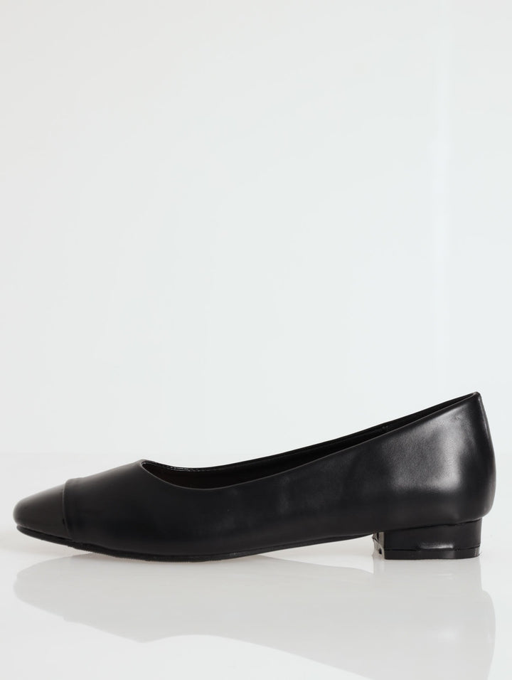 Low Heeled Pump - Black