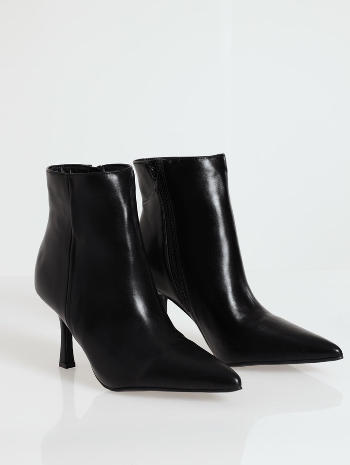 Pointed Heel Ankle Boot - Black