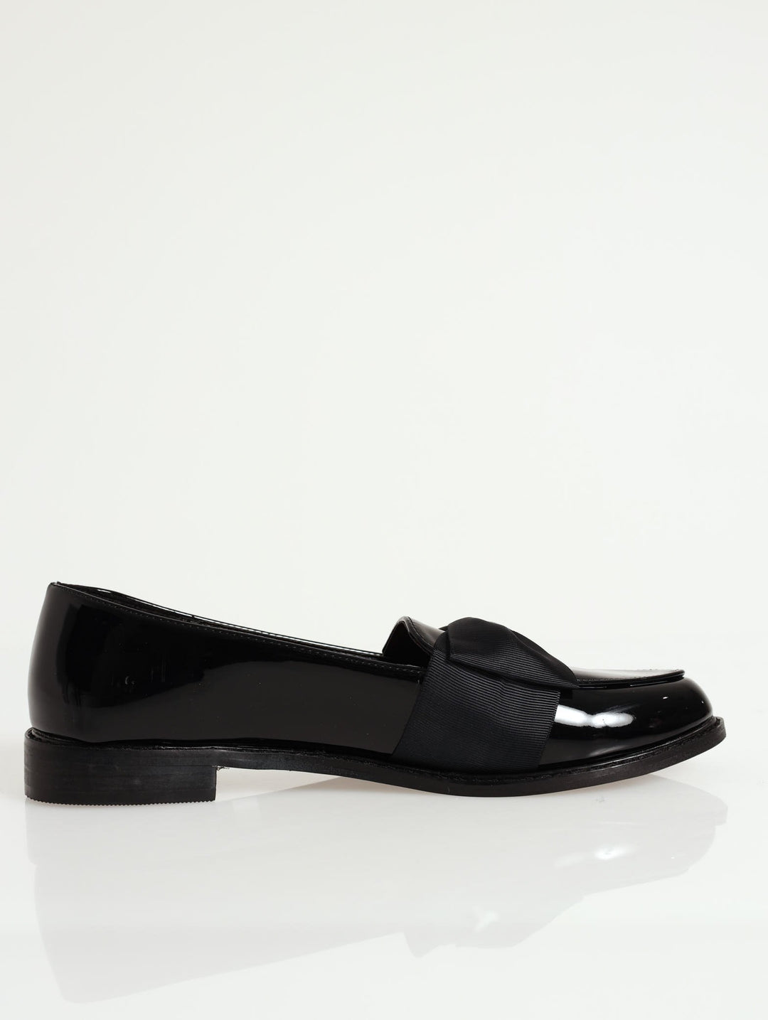 Loafer With Updated Petersham Bow - Black